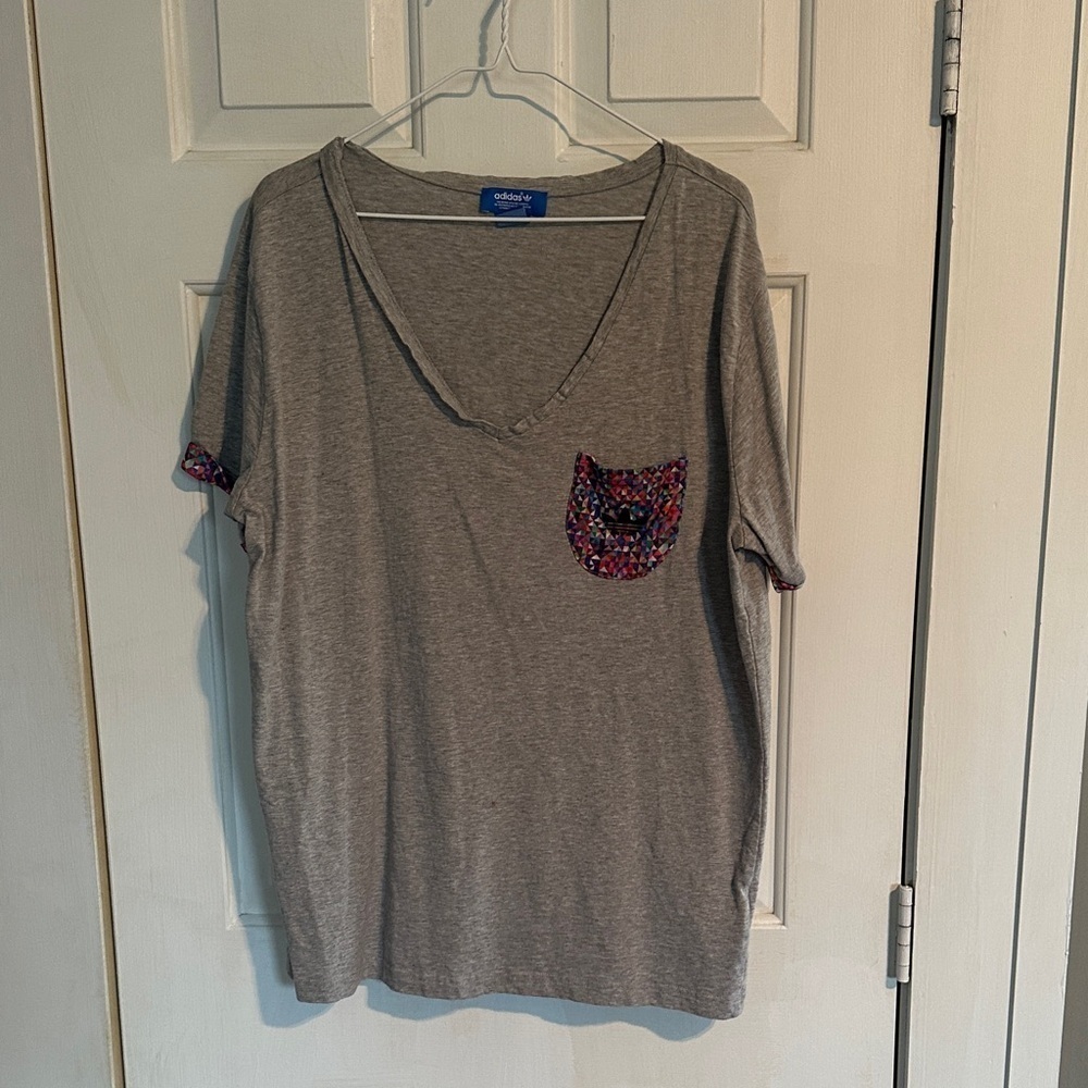 Adidas Women’s grey tshirt size XL